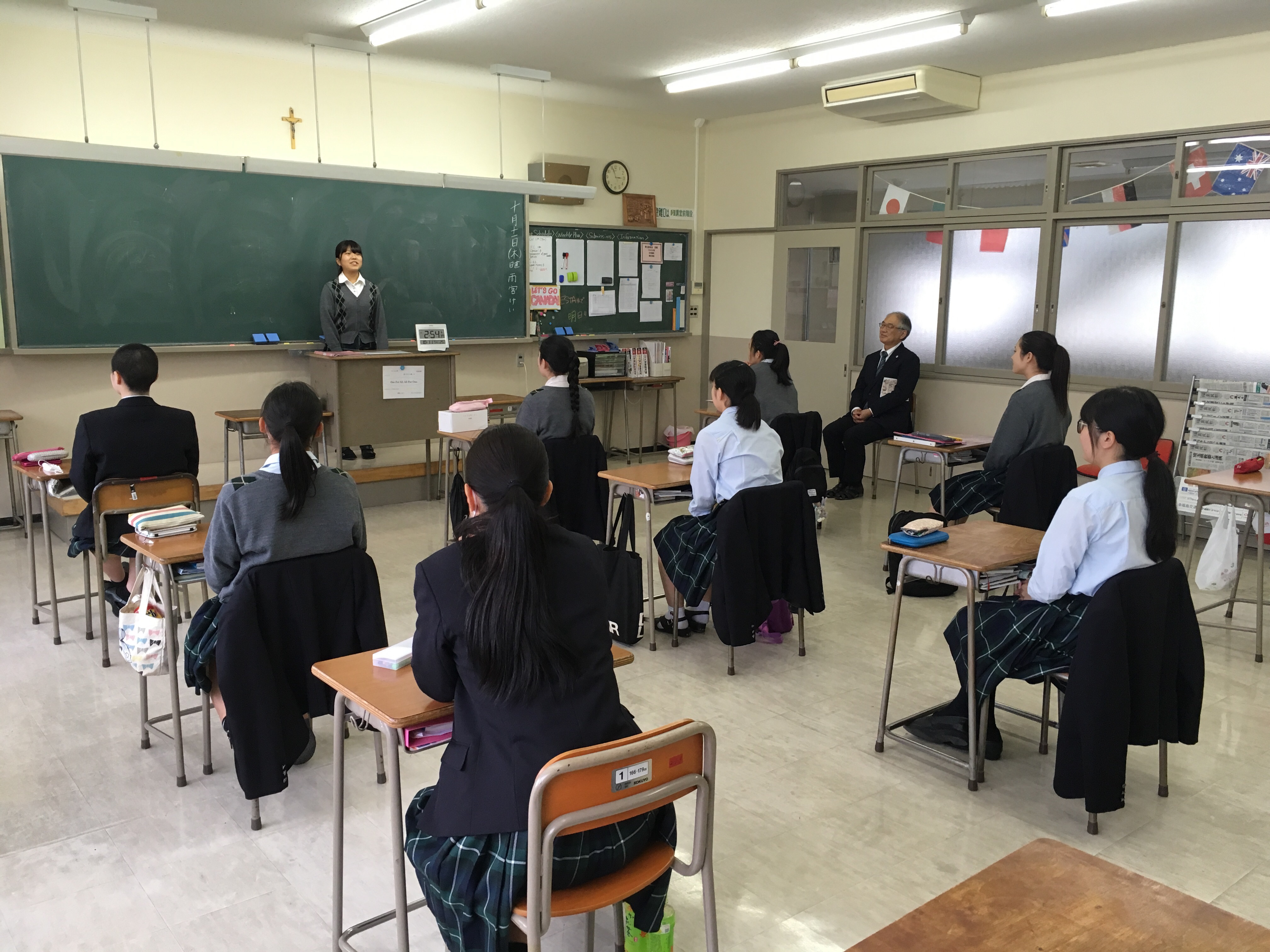 10月11日（木）高校２年英語科修学旅行結団式