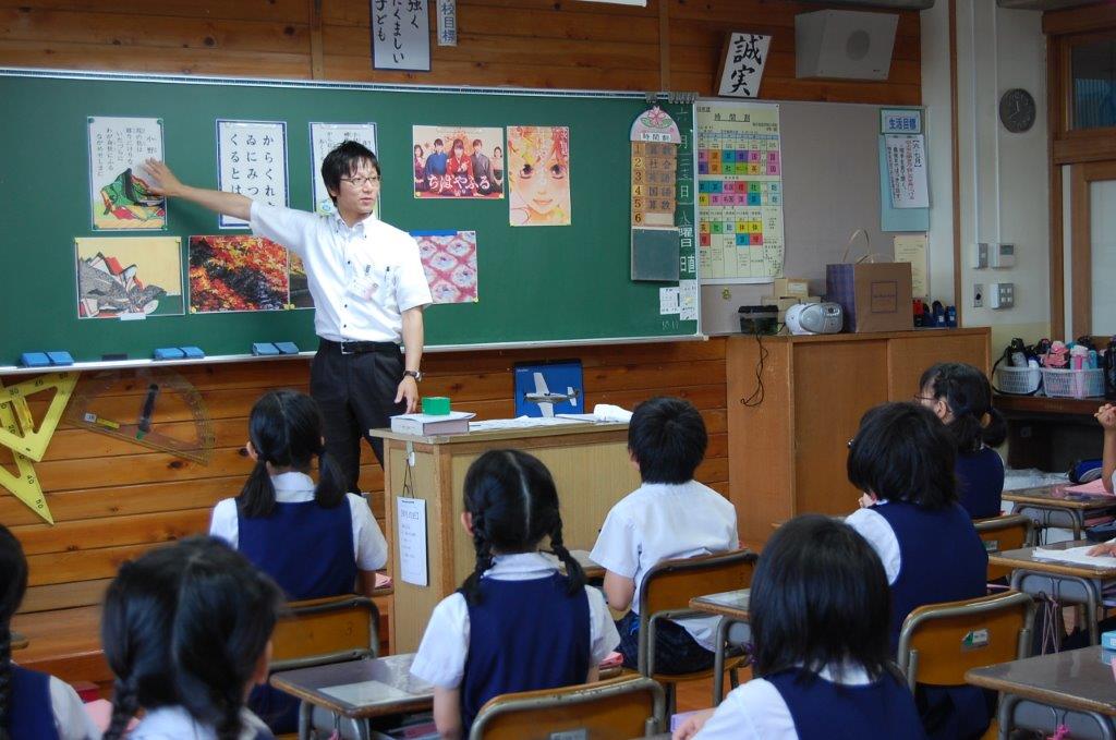 中学校教諭による授業