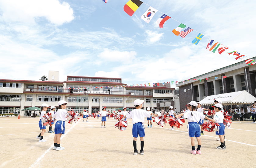 小学校・校庭